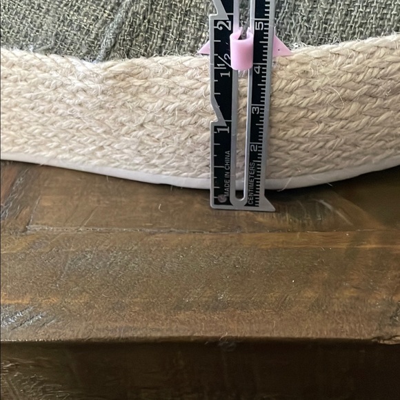 Skechers Gray Slip-On Shoes Size 8 olive color - Picture 5 of 5